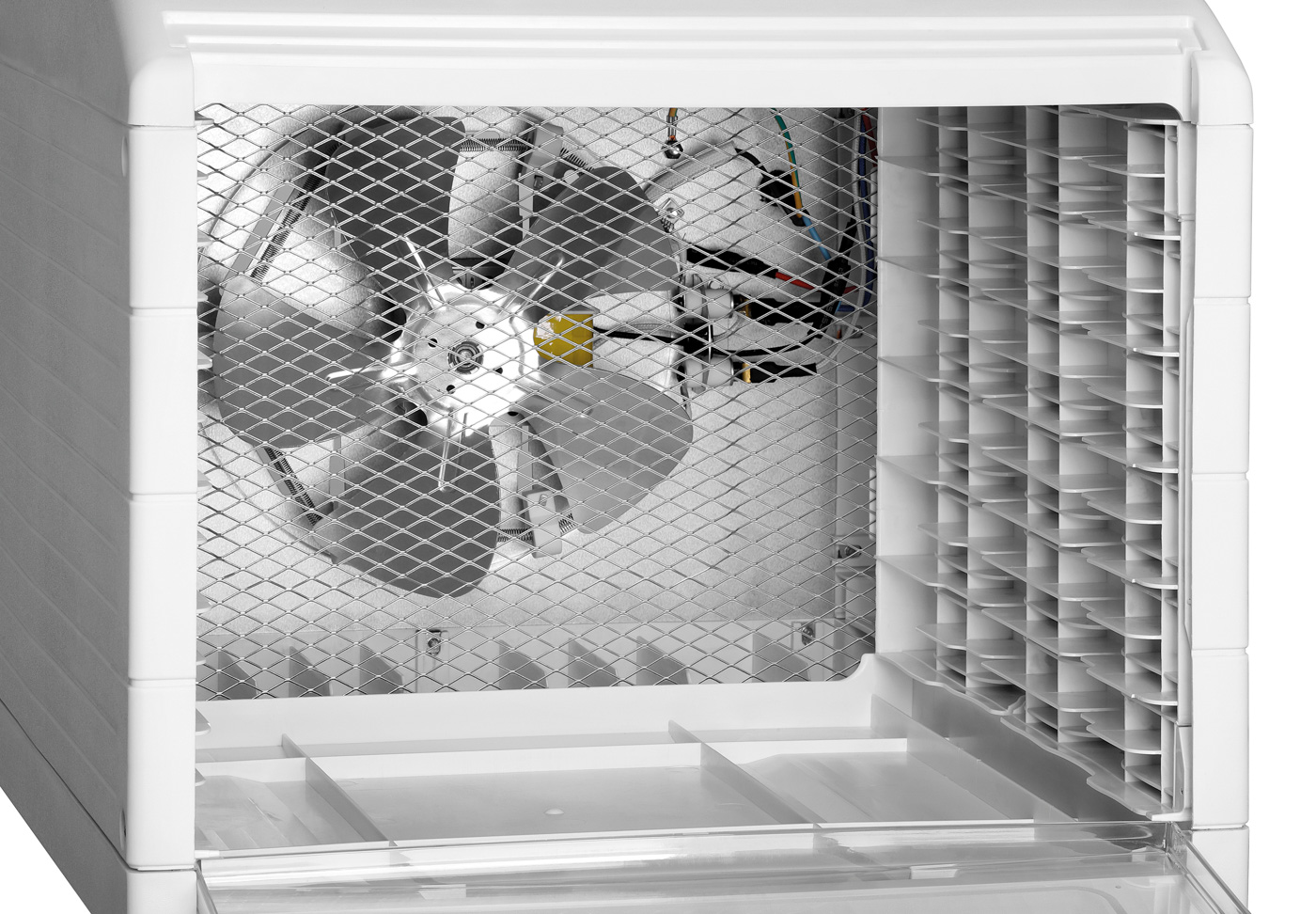 Bartscher Dörrautomat 120 | Abstand zwischen denEinschüben: 20 mm | Maße: 45 x 34 x 30,5 cm.Gewicht: 5 kg