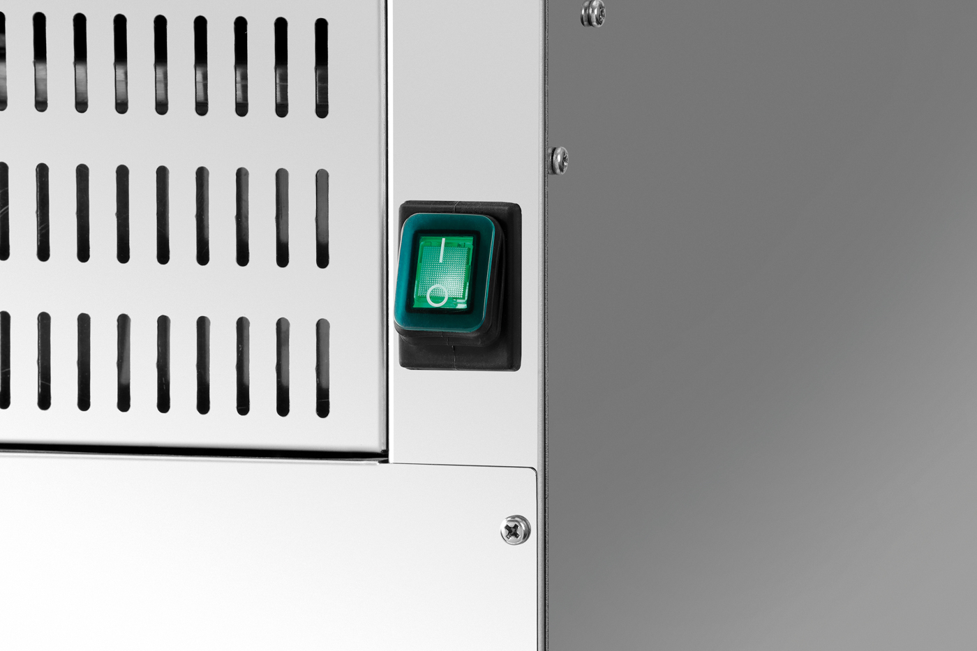 Bartscher Durchlauftoaster Mini-XS | MaßeZufuhröffnung: B 135 x H 58 mm | Maße: 23,5 x65,5 x 39,5 cm. Gewicht: 11,6 kg