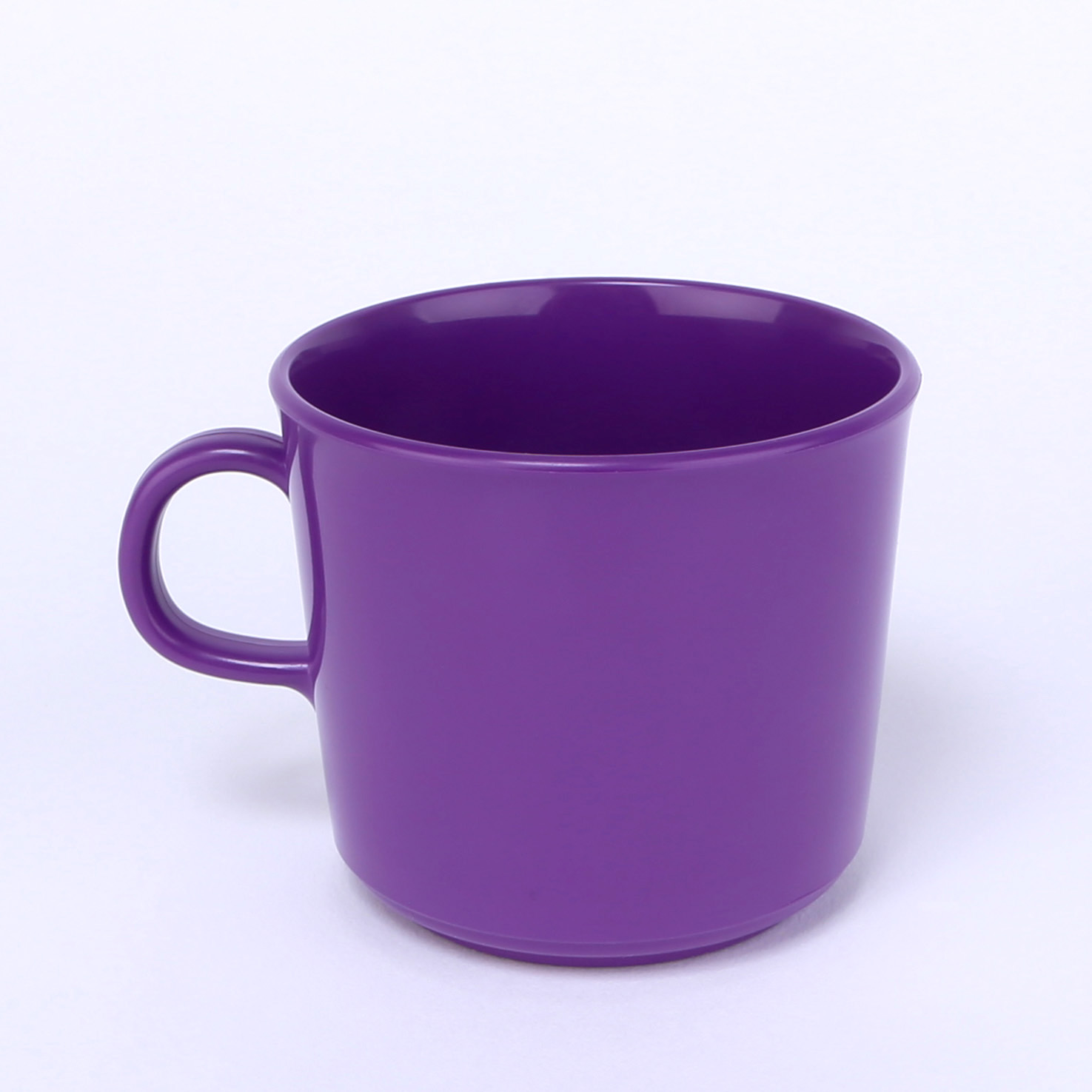 vaLon Zephyr Kindertasse 0,125 L aus schadstofffreiem Kunststoff in der Farbe lila.