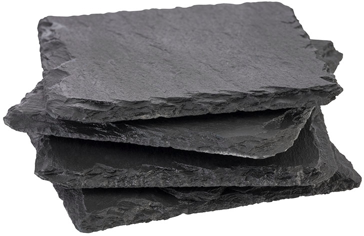 Naturschieferplatten, 4er Set 10 x 10 cm Materialstärke 6-9 mm möbelschonende Füßchen gebrochene Kanten glänzende,