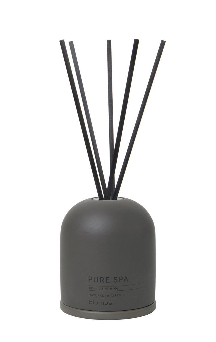 Raumduft Set -FRAGA- Tarmac, Duft Kyoto Yume, Ø 9 cm. Material: Beton, Glas farbig, Kunststoff. Von Blomus.