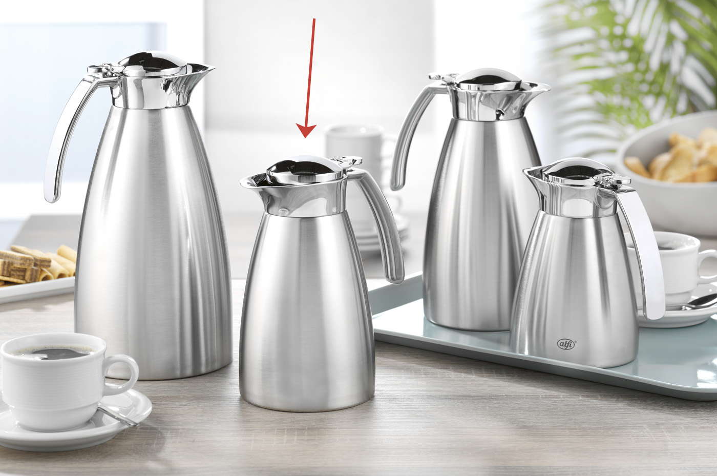 Isolierkanne Alfi GUSTO TT, Inhalt: 0,6 Liter, Höhe: 210 mm, Durchmesser (Öffnung): 47 mm, aus mattiertem Edelstahl, Einhandbedienung,