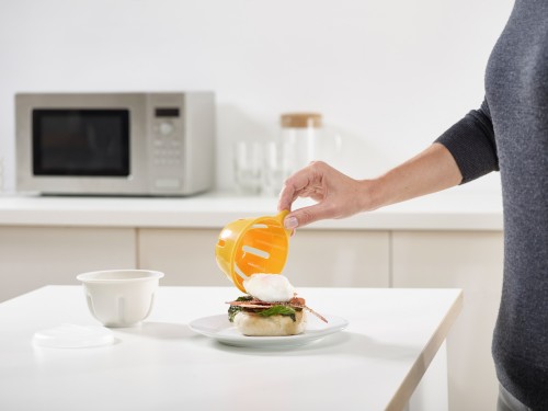 Joseph Joseph M-Poach - Mikrowellen Ei-Pochierer - weiß/gelb