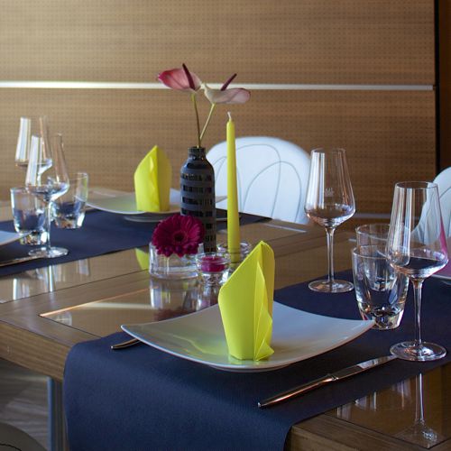 20 Servietten "ROYAL Collection" 1/4-Falz 40 cm x 40 cm limonengrün von PAPSTAR