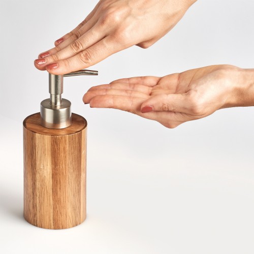 Seifenspender, Akazie/Edelstahl. Ø: 70 mm. Höhe: 170 mm.