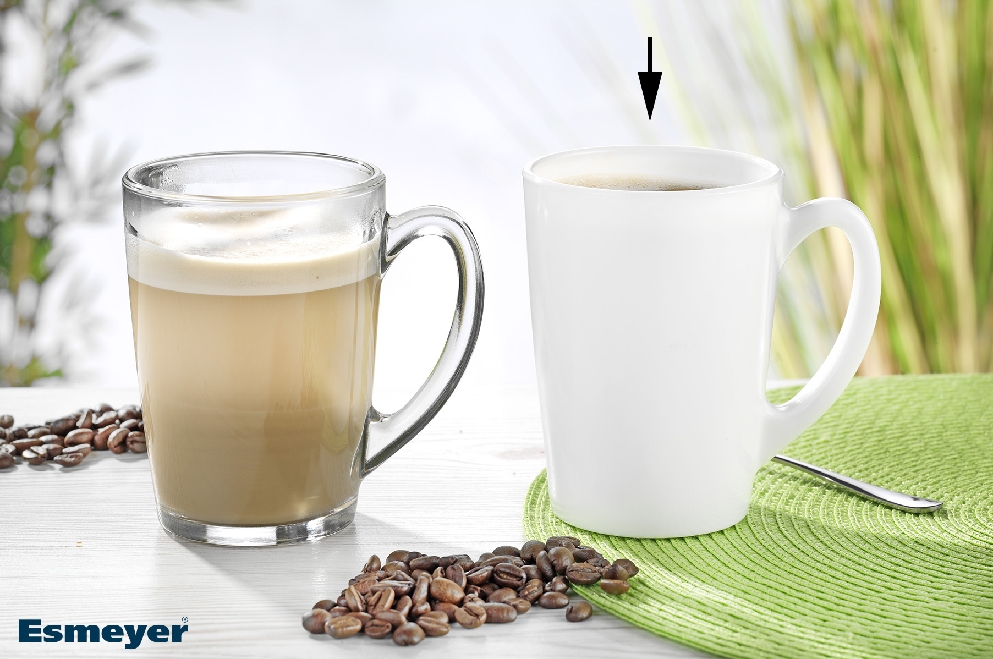 New Morning Henkelbecher 0,32 L aus Opalglas in der Farbe weiß. Höhe 11 cm, Durchmesser: 82mm