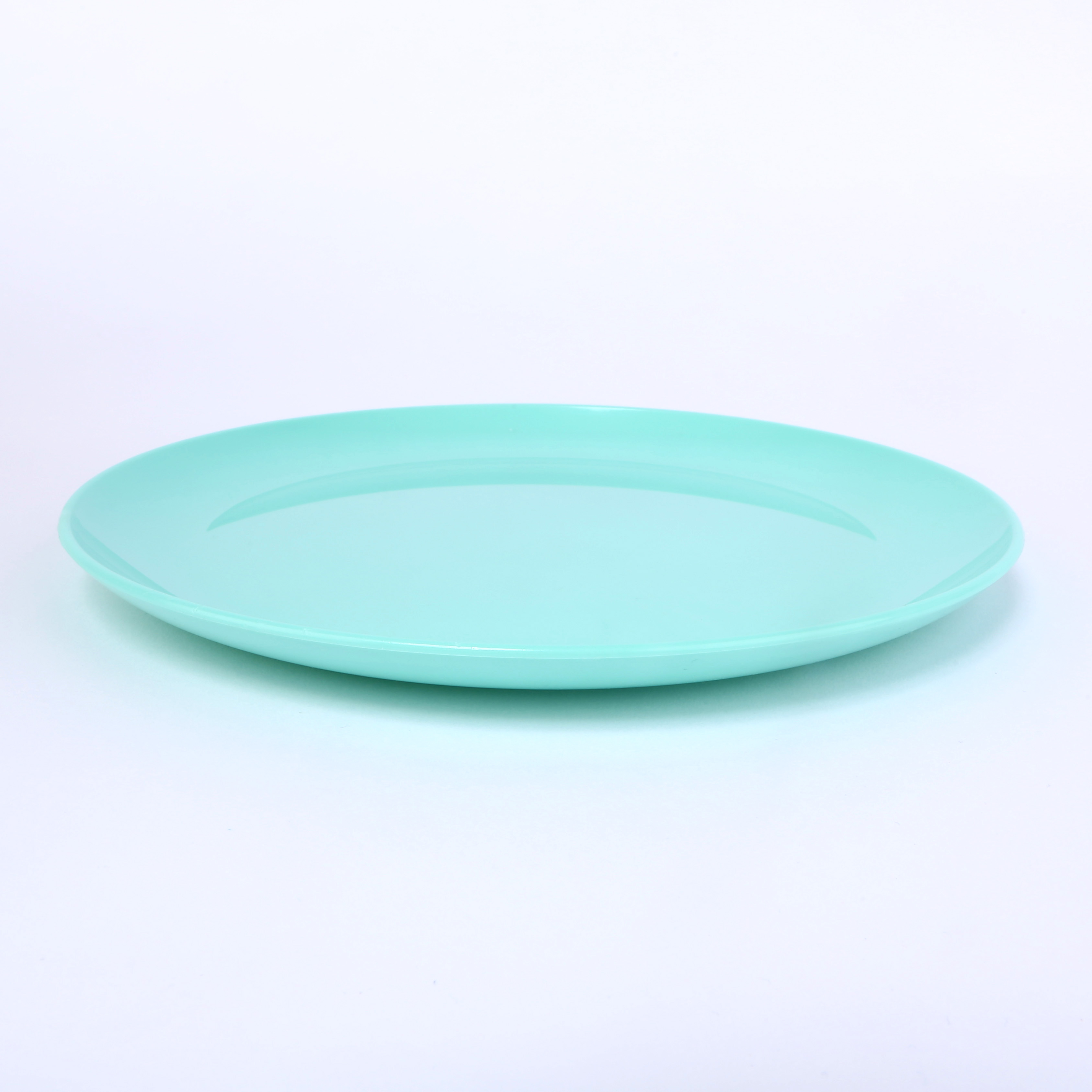 vaLon Zephyr Speiseteller 24 cm aus schadstofffreiem Kunststoff in der Farbe pastellgrün.