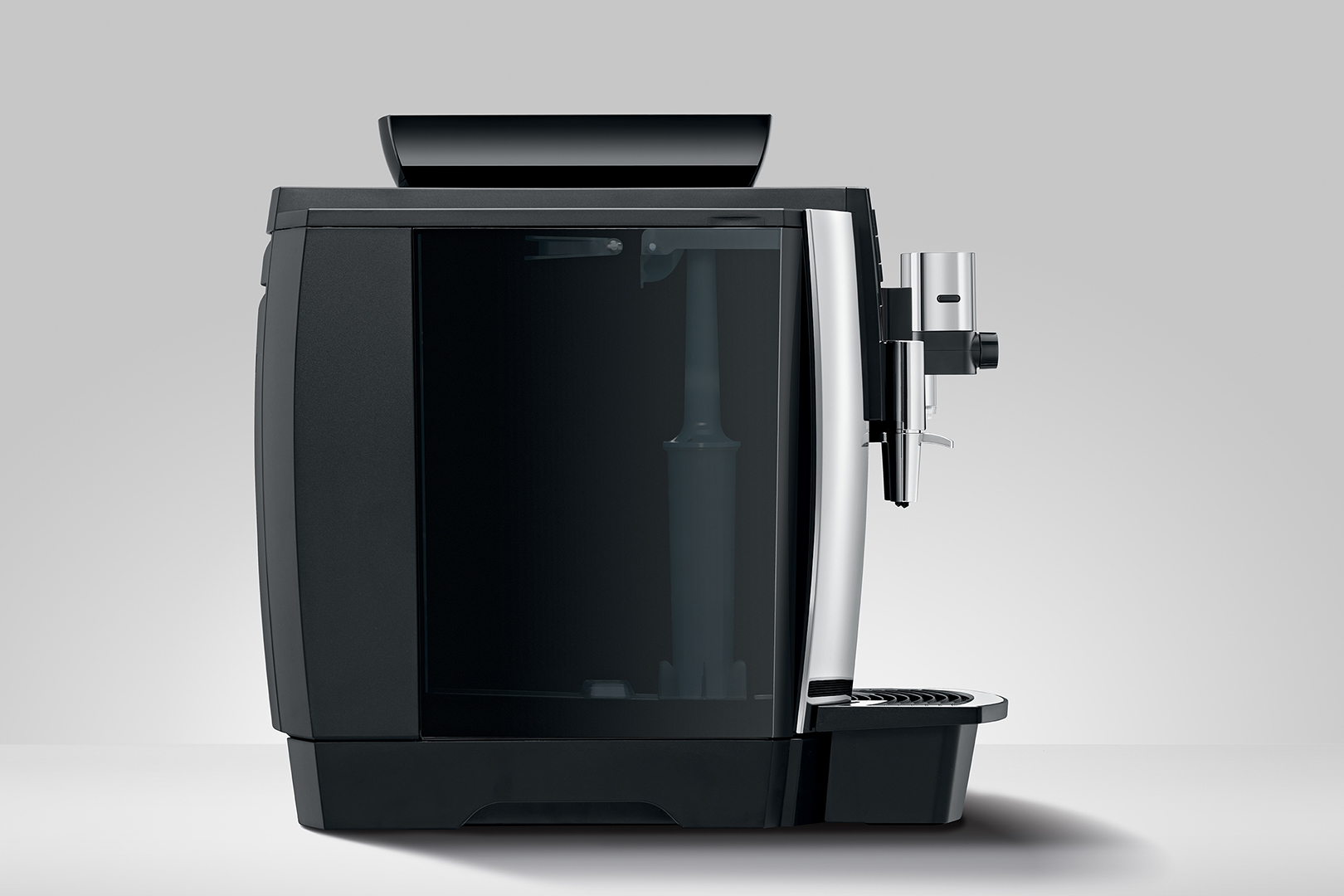 Kaffeevollautomat Jura WE8 in Chrom, mit 2,8 Zoll TFT-Farbdisplay für zahlreiche Kaffee-Spezialitäten auf Knopfdruck