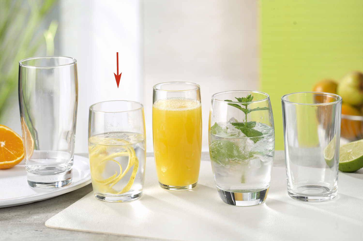 Becherglas MATADOR,  Inhalt: 0,29 Liter, Höhe: 106 mm, Durchmesser: 68 mm, Füllstrich bei 0,25 Liter.