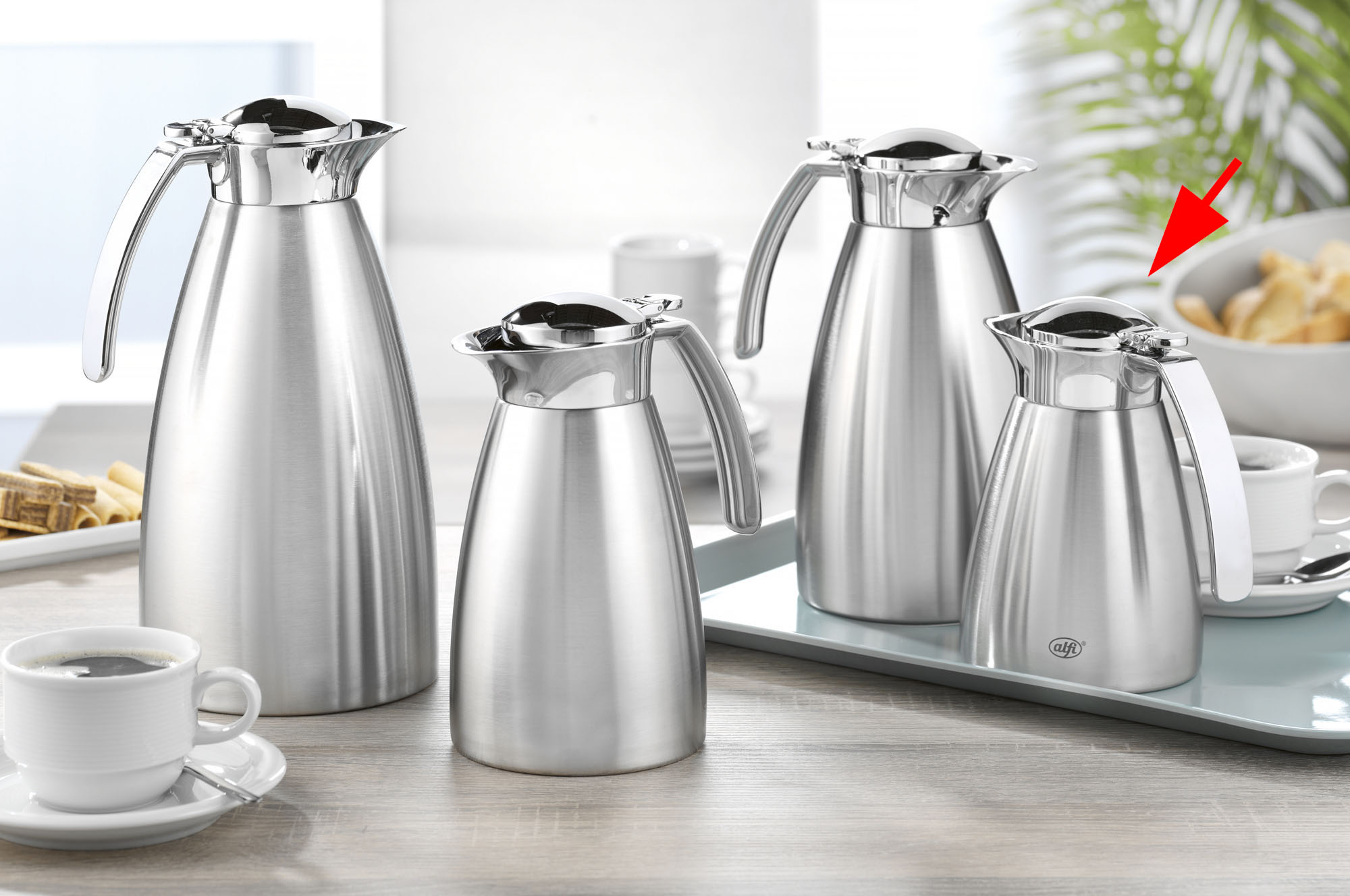 Isolierkanne Alfi GUSTO TT, Inhalt: 0,4 Liter, Höhe: 208 mm, Durchmesser (Öffnung): 47 mm, aus mattiertem Edelstahl, Einhandbedienung,