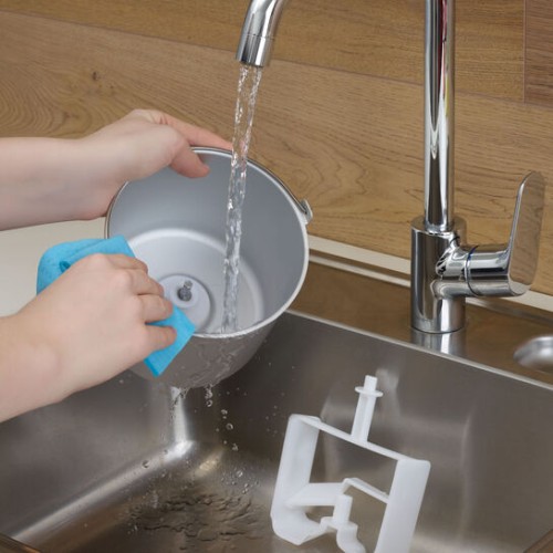 Severin Eismaschine mit Kompressor und zwei Eisbehälter, 2.0l Fassungsvermögen, hochwertiges Volledelstahl-Gehäuse, innovative