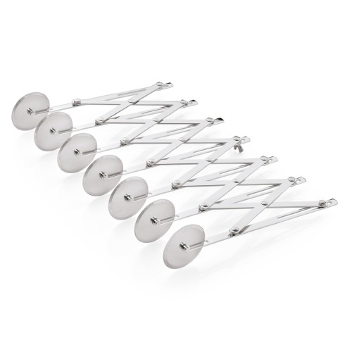 Teigschneider, 7 Rädchen. Mit justierbarer max. Schnittbreite 12 cm. Material: Edelstahl. Durchmesser: 5 cm. Maße: Höhe: 240 mm