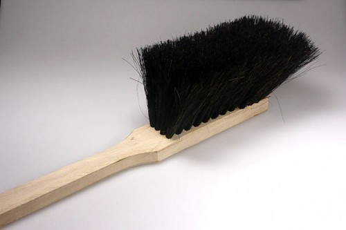 Handfeger ARENGA Holz langer Stiel 43cm