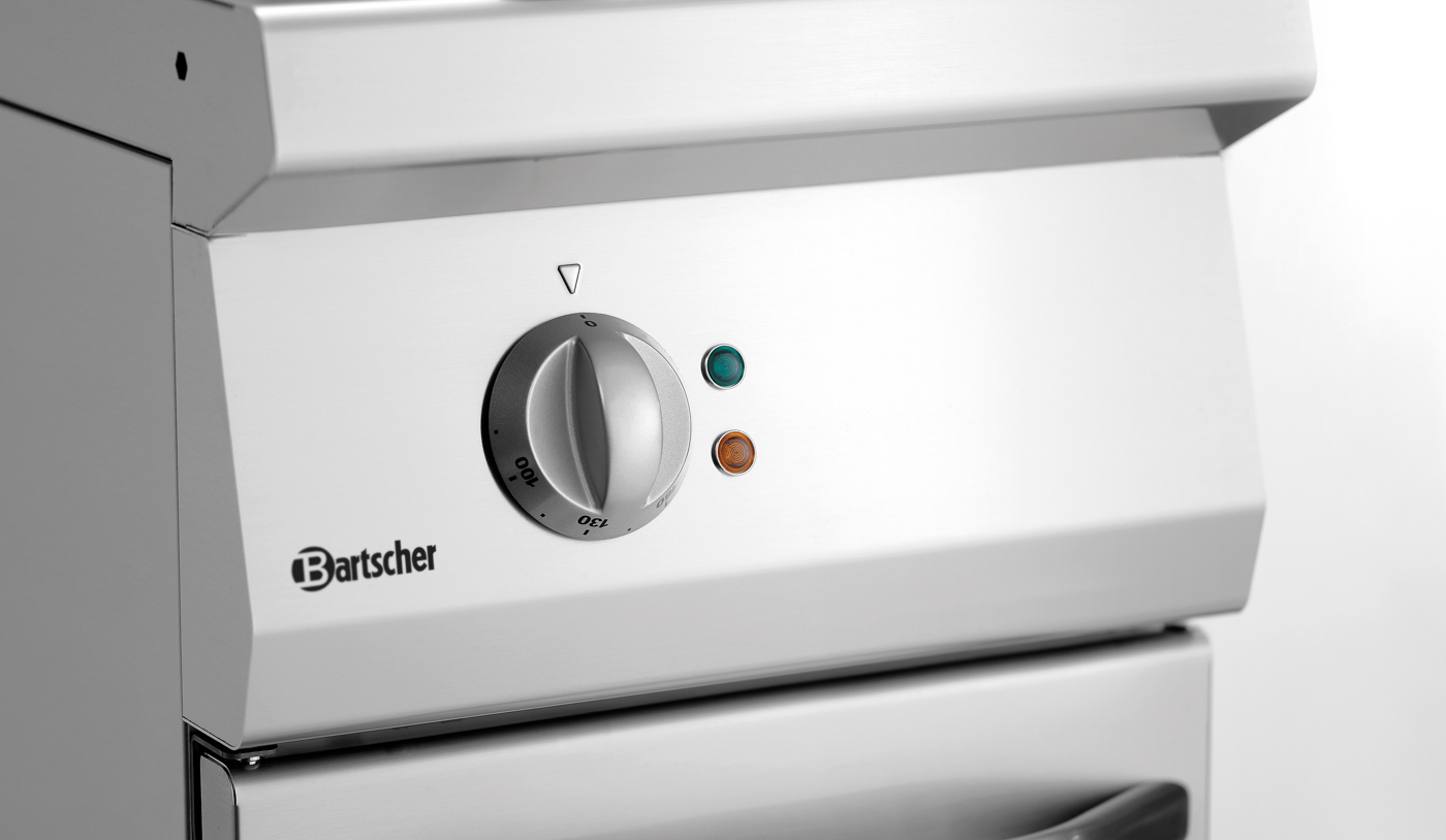 Bartscher Fritteuse 700, B400, 15L |Unterbau-Art: Flügeltür | Maße: 40 x 70 x 85,0 cm.Gewicht: 39,6 kg