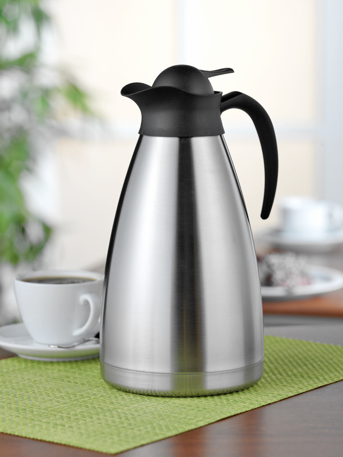 Isolierkanne THERMOART, Inhalt: 2,0 Liter, Höhe: 290 mm, Einhandbedienung, doppelwandiger, mattierter Edelstahl,