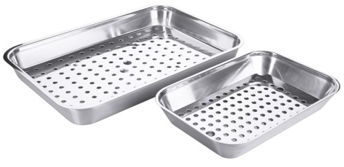 Grillplatte mit gelochtem Einsatz, aus Edelstahl 18/10, hochglänzend, mit offen gebördeltem Rand, Einsatz mit 10 mm-Lochung,