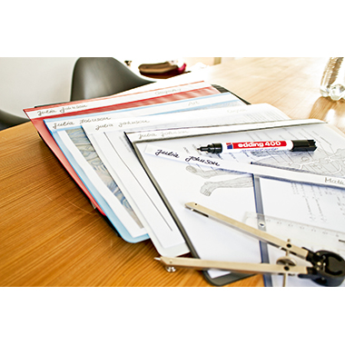 edding Permanentmarker 400 1mm hellblau, Strichstärke: 1 mm, Rundspitze, Spitze austauschbar, Bezeichnung der