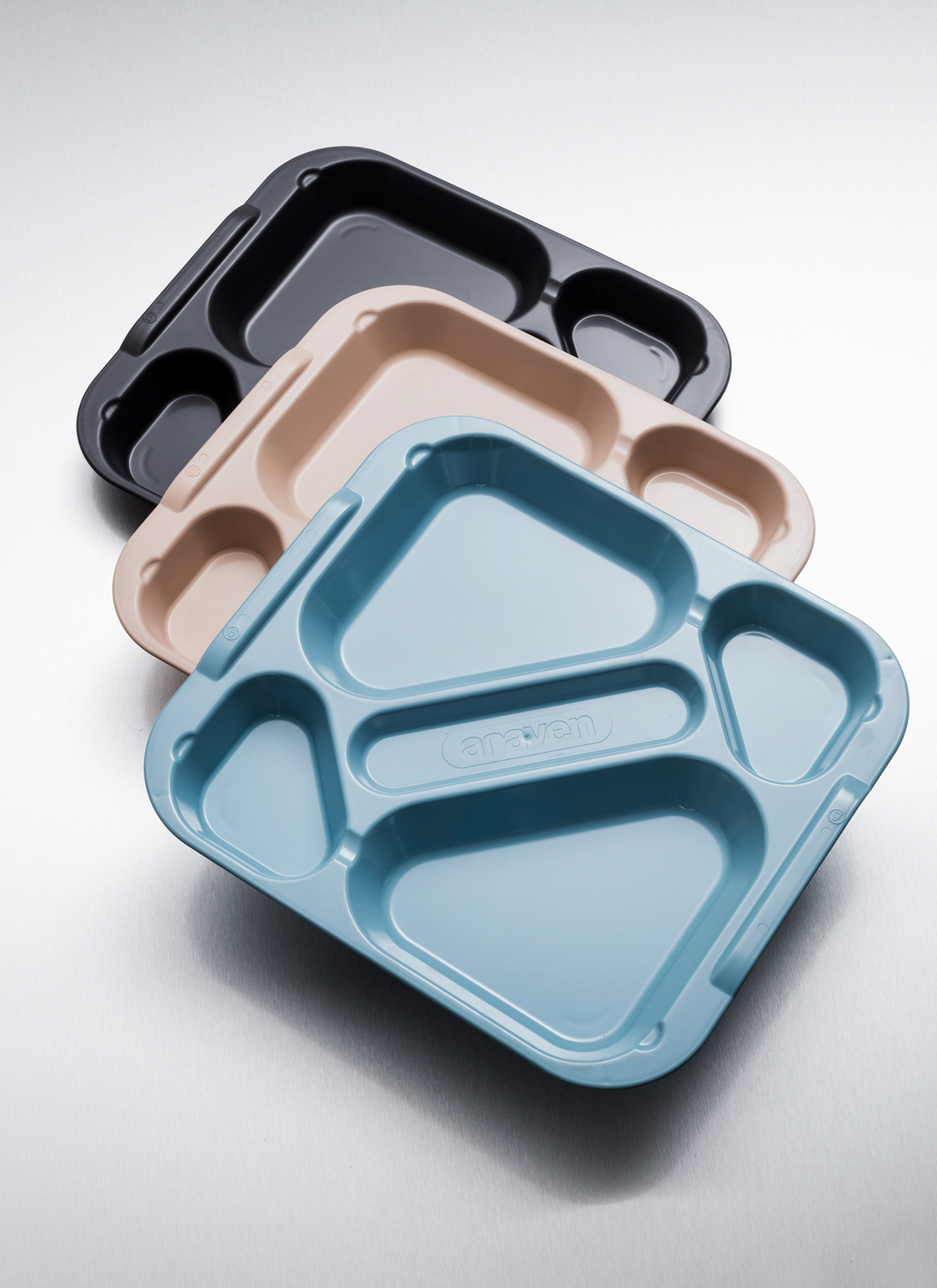 ARAVEN Tablett 370x334mm aus Polycarbonat mit 5 Abteilen, blau