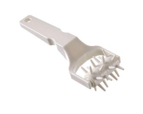 Stipproller, 60 mm breite Walze mit 32 langen und haltbaren Stippnadeln.