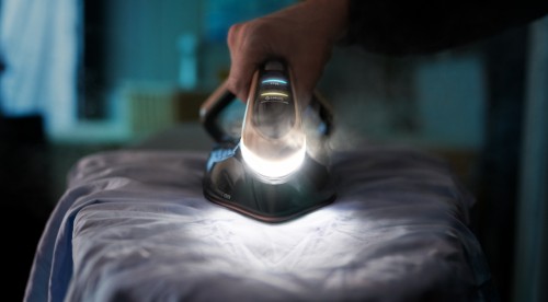 Tefal Pro Express Vision Dampfbügelstation, Smart LED-Leuchte am Bügeleisen, Leistungsstarker 9-Bar-Druck, 180 g/min kont. Dampf, 750 g/min