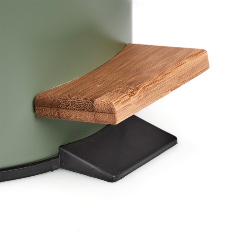 Kosmetikeimer, 3 ltr., Metall/Bambus, salbeigrün. Ø: 168 mm. Höhe: 240 mm.