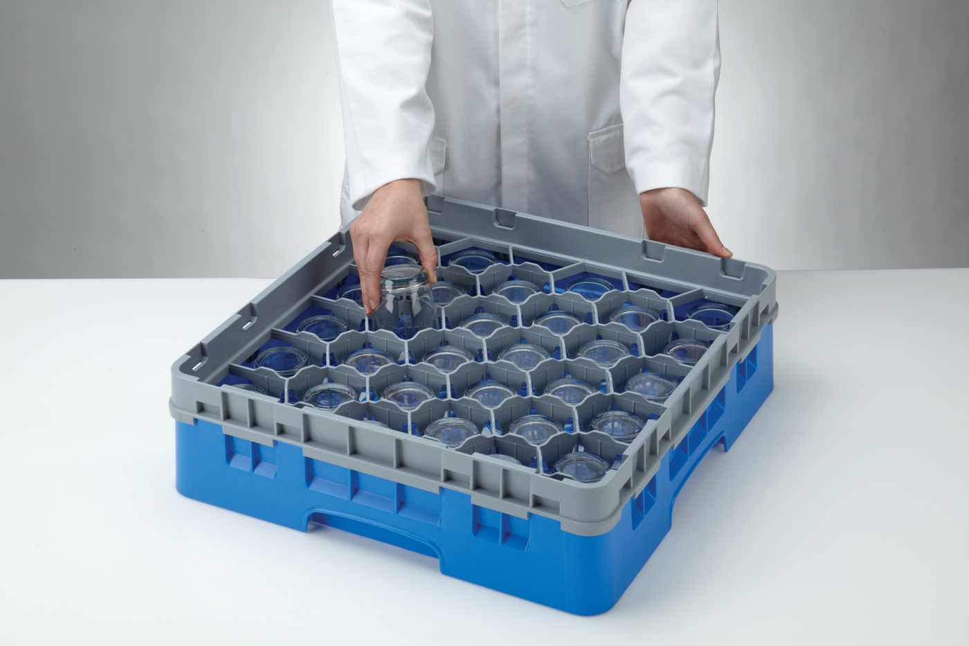 Camrack® mit 30 Fächern 9,2cm maximale Höhe von Cambro