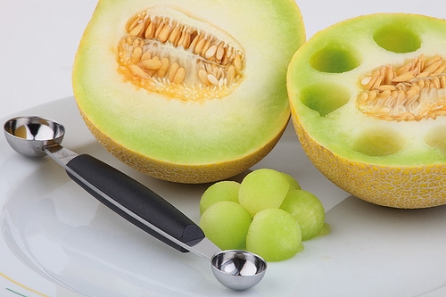 Kugelausstecher - doppelt Ø 2,2 + 2,5 cm, Länge 16,5 cm Edelstahl, Griff aus Polyamid -ORANGE- spülmaschinengeeignet Farbe: