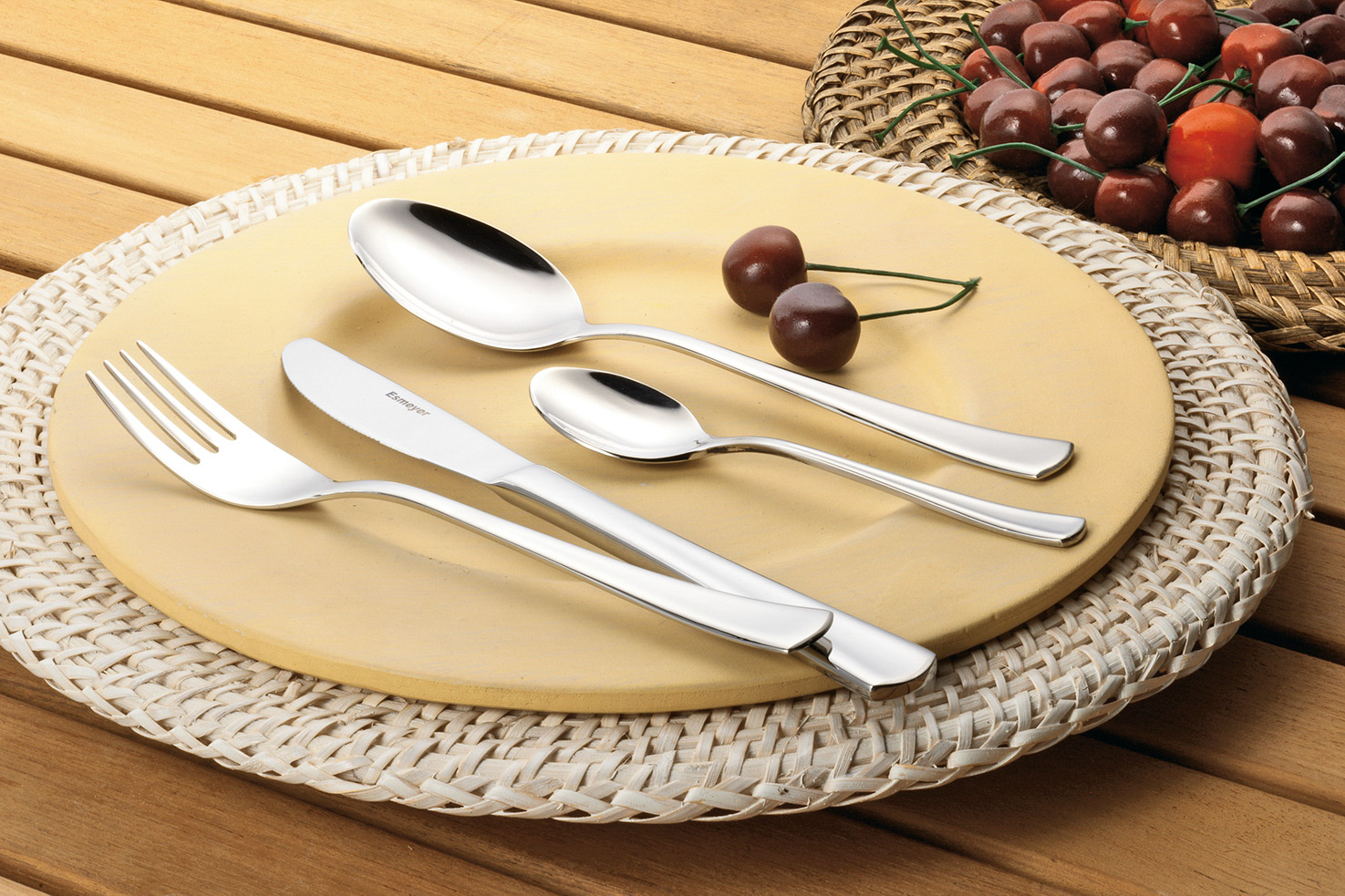 24-teiliges Besteckset STOCKHOLM aus Edelstahl 18/10, poliert. Messer aus Klingenstahl.