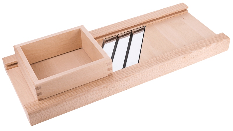 Krauthobel mit drei Messern