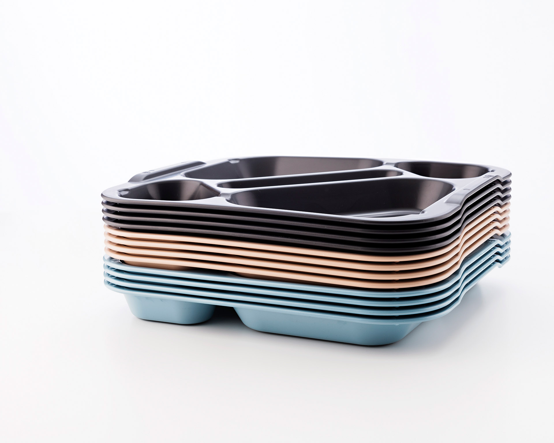 ARAVEN Tablett 370x334mm aus Polypropylen mit 5 Abteilen, beige