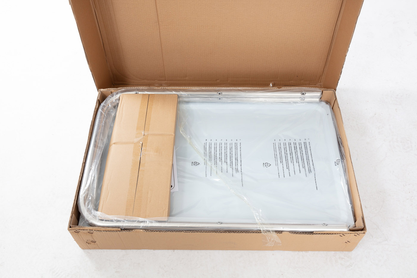 Servierwagen BUDGET mit drei Böden aus Edelstahl 18/0,