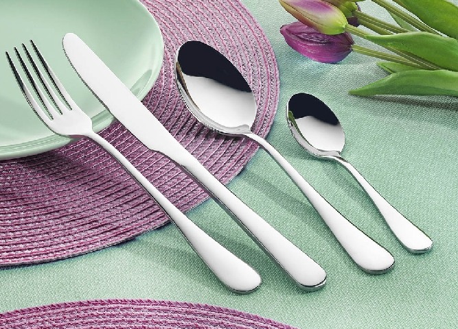 24-teiliges Besteck MATILDA aus Edelstahl 18/0, poliert. Messer aus Klingenstahl.