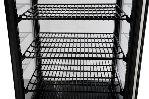 SARO Kühlvitrine Modell SC 80 schwarz - Material: (Gehäuse) Kunststoff, schwarz - 4-seitig doppelverglast - 3 höhenverstellbare Roste,