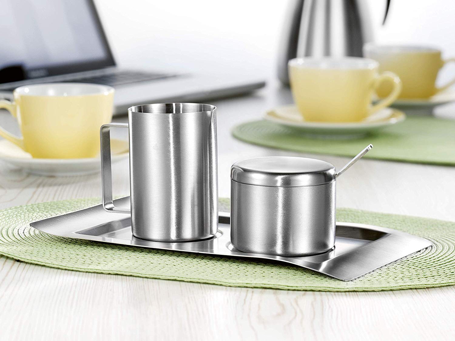 5-teiliges Milch- und Zucker-Set WAVE, Edelstahl 18/10 gebürstet, spülmaschinengeeignet, Inhalt: Tablett, Gießer, Zuckerdose, Zuckerlöffel.