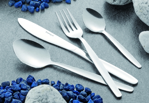 24-teiliges Besteck MONITA aus Edelstahl 18/0, trowalisiert. Messer aus Klingenstahl.