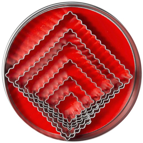 Ausstechformen, quadratisch gewellte Form, aus Weißblech, sechs Stück komplett in der Dose (Ø 10,5 cm) Länge: 23 mm - 85 mm, Höhe: 30 mm