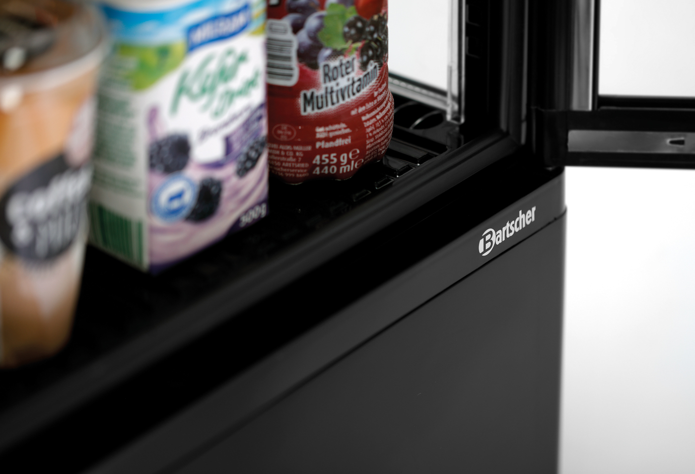 Bartscher Mini-Kühlvitrine 58L-SW | Art derVerglasung: Doppel-Verglasung | Maße: 43,5 x 38,5x 80,5 cm. Gewicht: 28,5 kg