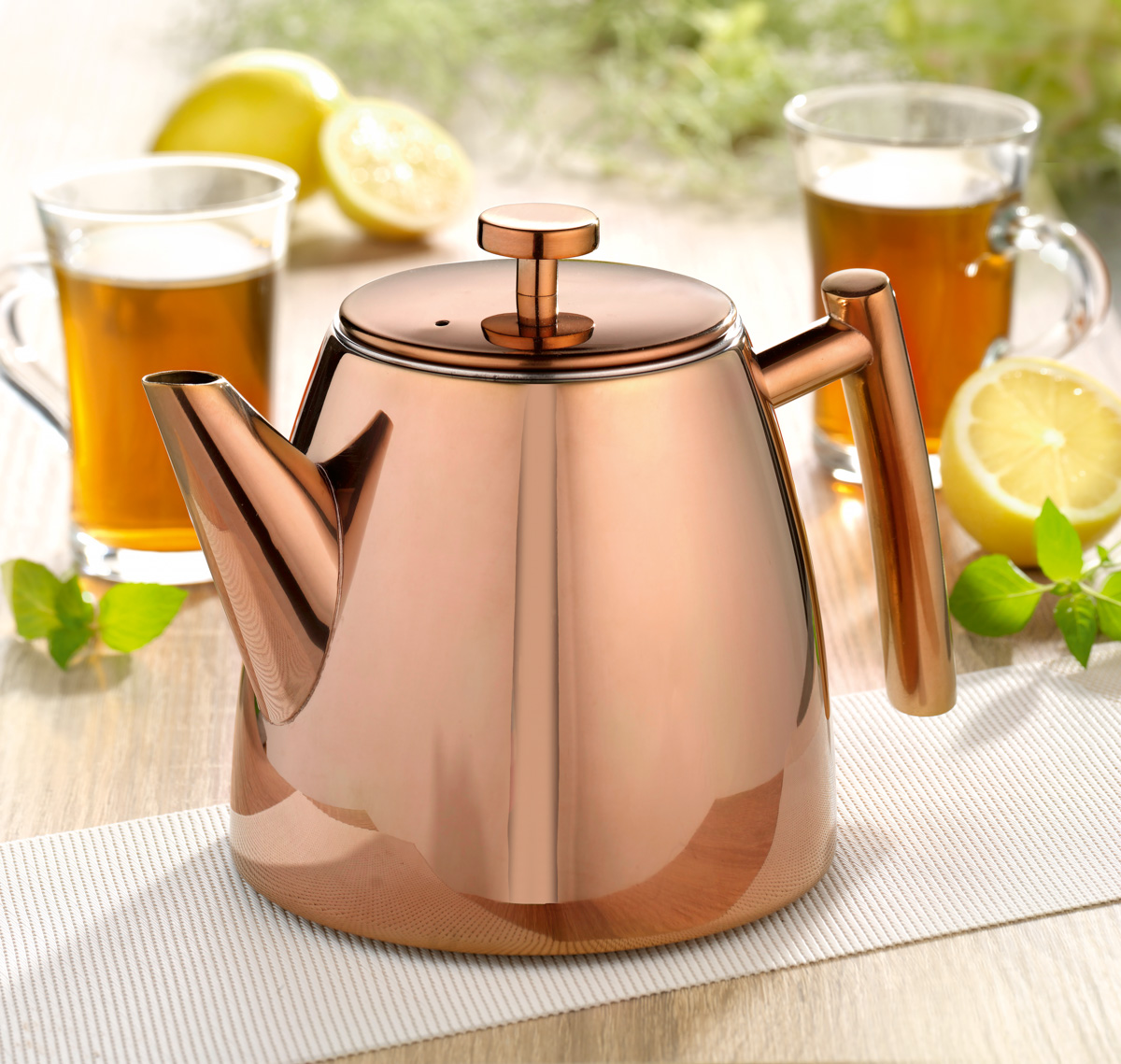 Teekanne BRIGHTON, Inhalt: 1,2 Liter, mit PVD-Beschichtung, Farbe: Kupfer. aus Edelstahl 18/10, poliert.