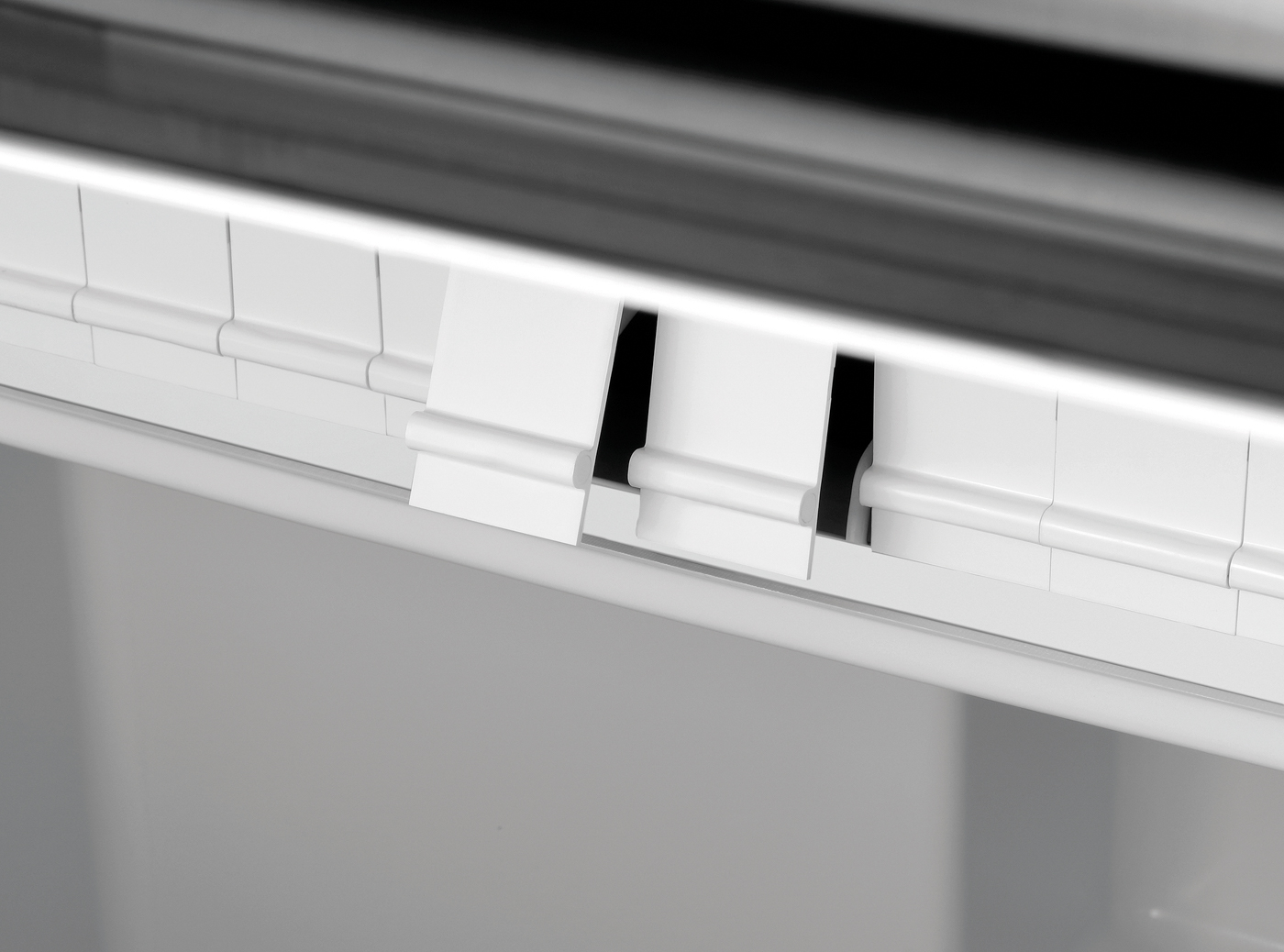 Bartscher Eiswürfelbereiter B 70 Plus |Füllstandssensor: Ja | Maße: 70,5 x 58 x 91,0 cm.Gewicht: 53,6 kg