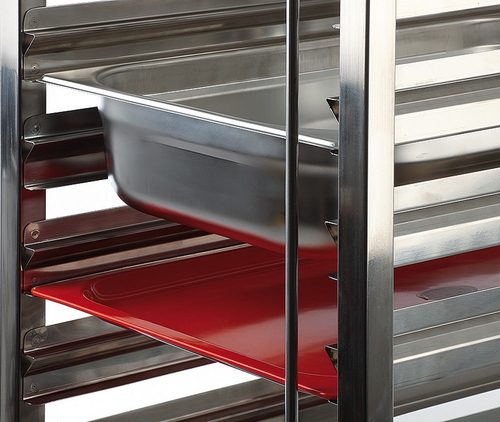 Regalwagen GN 1/1 55 x 38,5 cm, H: 173,5 cm Edelstahl 15 Doppelauflageschienen für max. 30 GN 1/2 Tabletts oder 15 GN 1/1