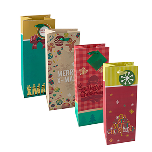 PAPSTAR Lacktragetasche, Flasche 36 cm x 13 cm x 10 cm "Christmas" sortiert