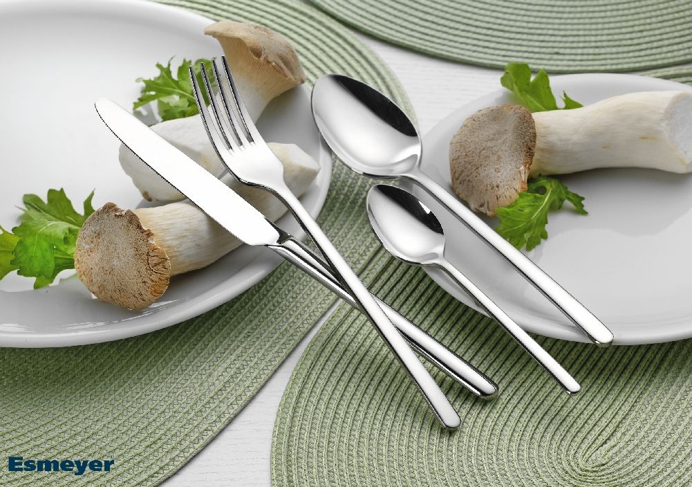 30-teiliges Besteck Sparset VENTURA Edelstahl 18/10, poliert, Messer aus Klingenstahl.