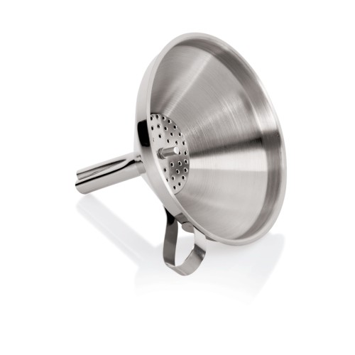 Trichter, Durchlauf Ø 1,6 cm. Mit Seitengriff und herausnehmbarem Sieb. Material: Chromnickelstahl. Durchmesser: 10 cm. Maße: Höhe: 115 mm