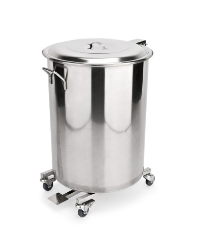 Abfallbehälter. Chromnickelstahl. mit Fußpedal und 4 schwenkbaren Rollen, davon 2 mit