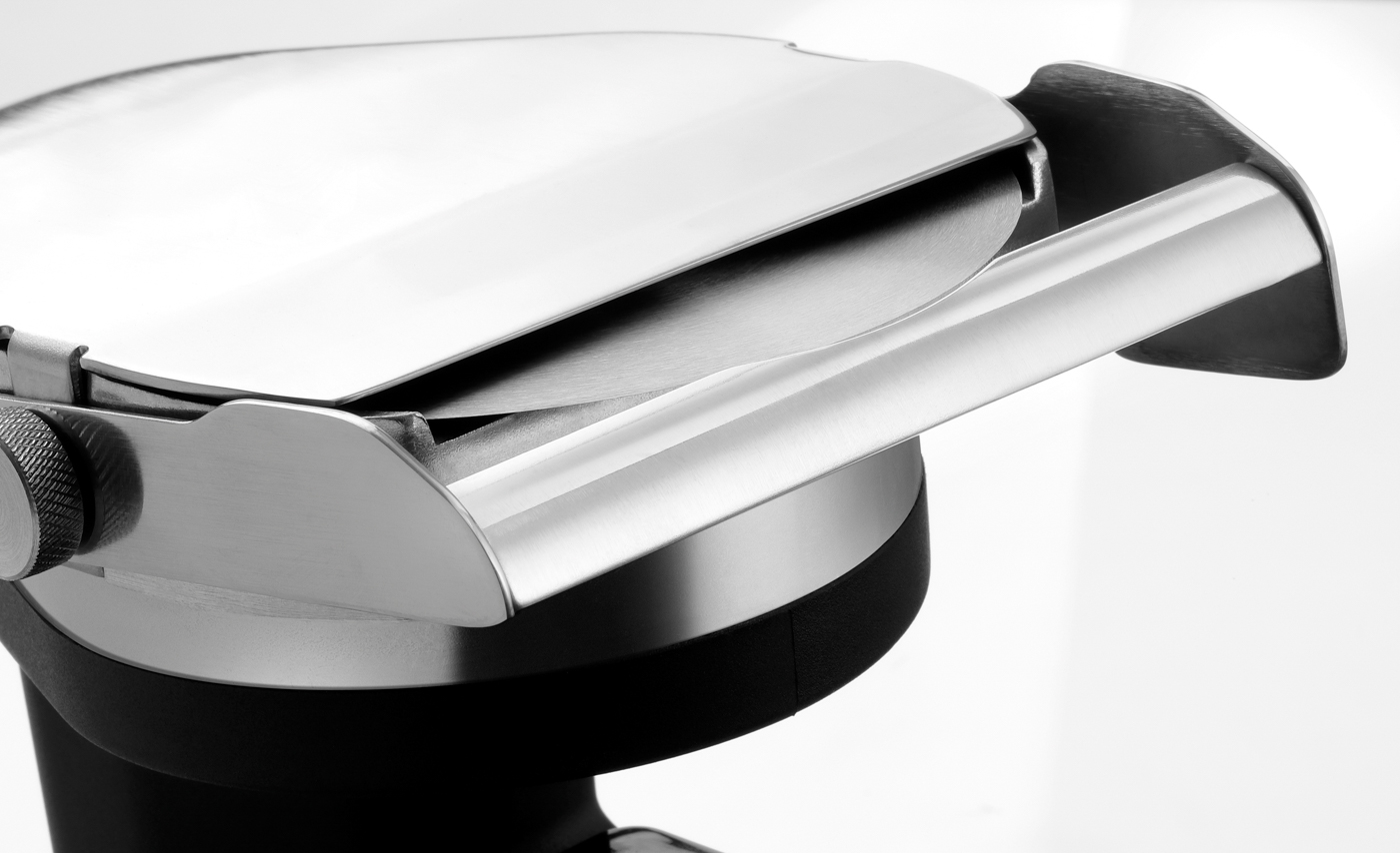 Bartscher Dönermesser 1000-E06 | AusführungMesser: Edelstahl ,Glatt | Maße: 13 x 19 x 25,6cm. Gewicht: 1,4 kg