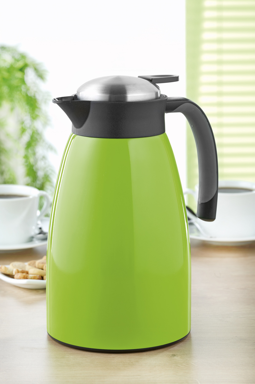 Isolierkanne GLACE, Inhalt 1,5 Liter, doppelwandiger Edelstahl, grün lackiert, Höhe: 24,3 cm, Durchmesser: 13,5 cm.