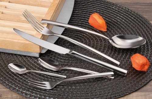 Menügabel Omori. Chromnickelstahl.