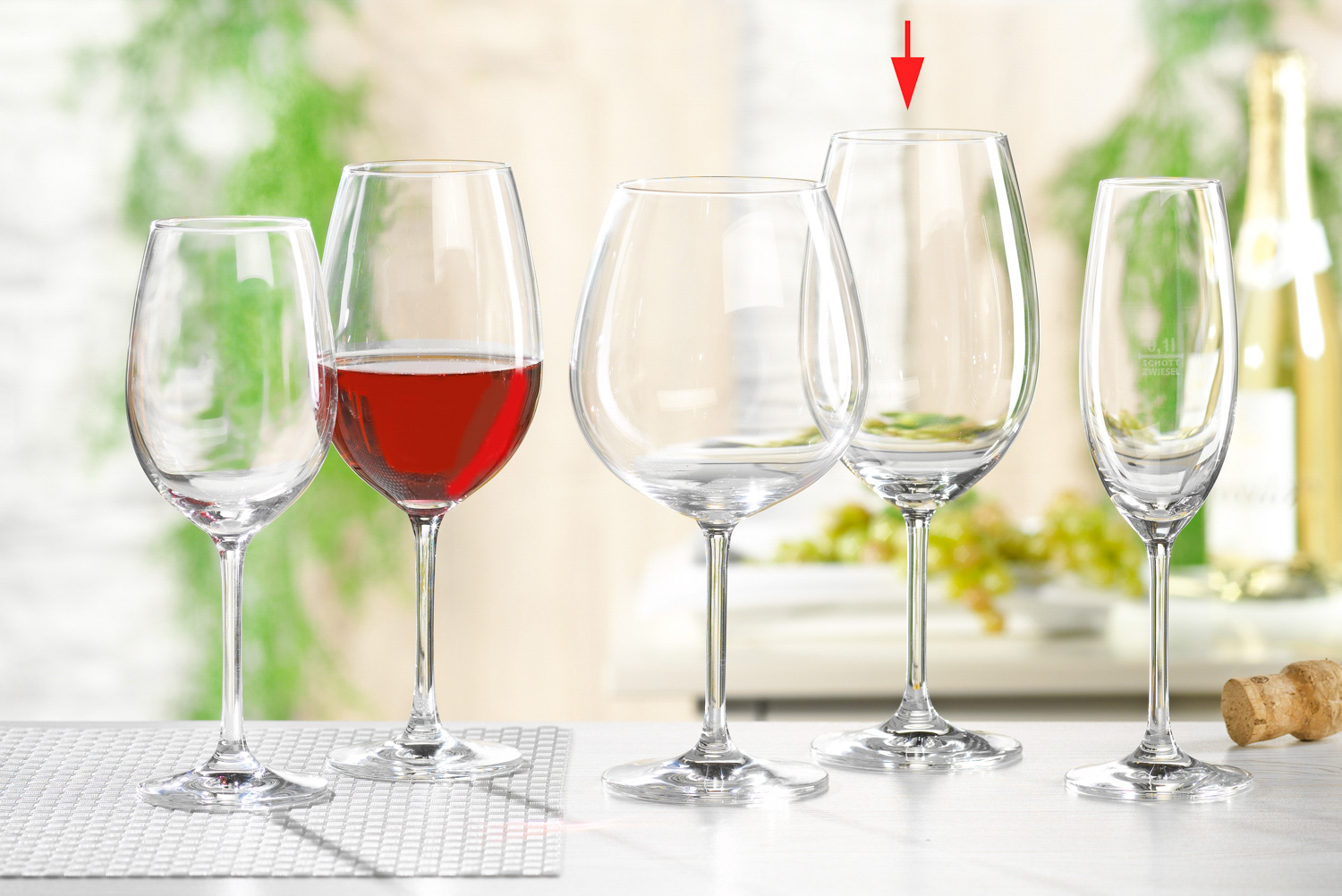 Bordeauxglas IVENTO, Inhalt: 0,63 Liter, Höhe: 235 mm, Durchmesser: 92 mm, Schott Zwiesel.