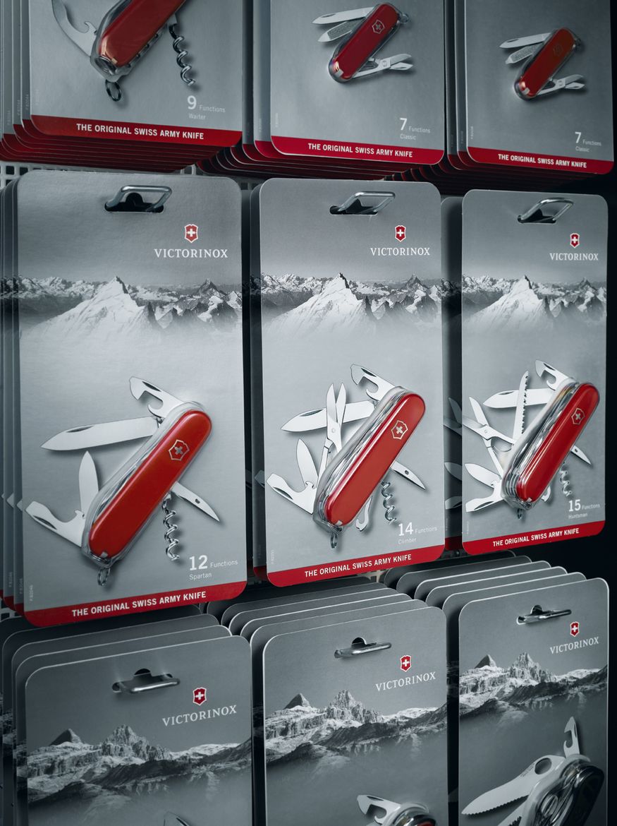 Victorinox Offizierm. rot, mit gross Blister