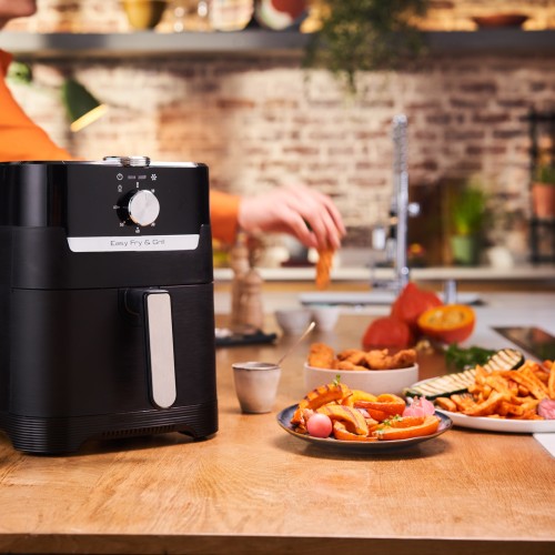Easy Fry & Grill Classic, 2-in-1, Gesundes Kochen, Heißluftfritteuse + Grill, Einstellbare Temperatur, 4,2 L-Fassungsvermögen EY5018